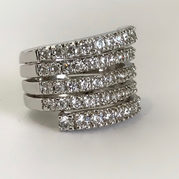 Size 6 band ring - Picture 3 of 4